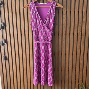 41 Hawthorn Pink Geometric Midi Dress